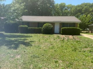 217 Townsend Drive, Montgomery, AL 36117