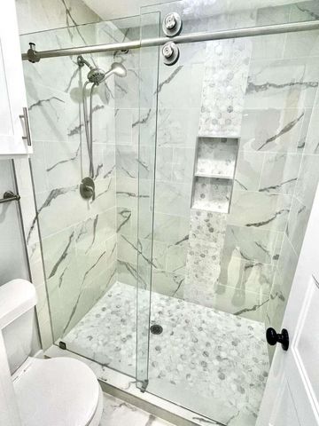 12122 Chimney Rock Road, Houston, TX 77035