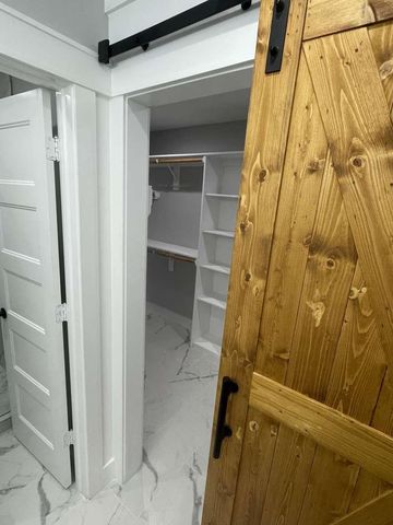 12122 Chimney Rock Road, Houston, TX 77035