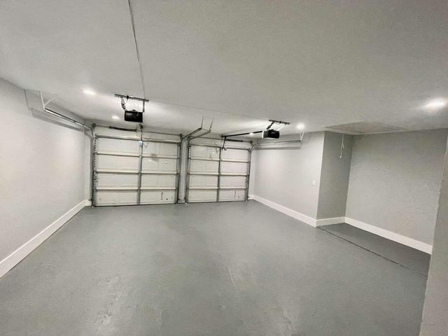 12122 Chimney Rock Road, Houston, TX 77035