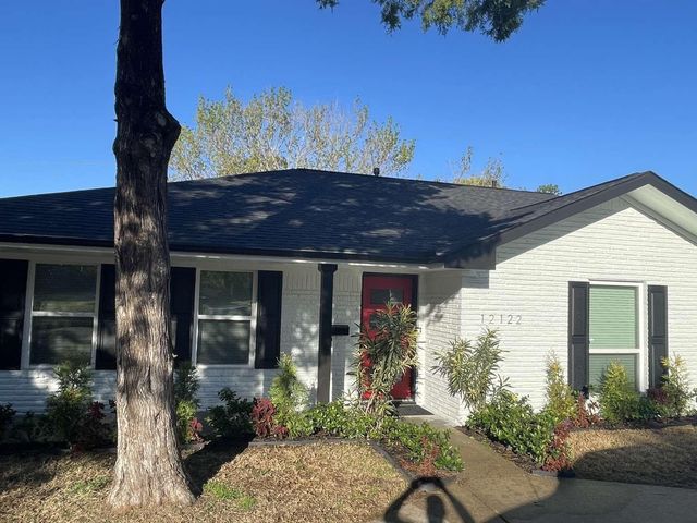 12122 Chimney Rock Road, Houston, TX 77035