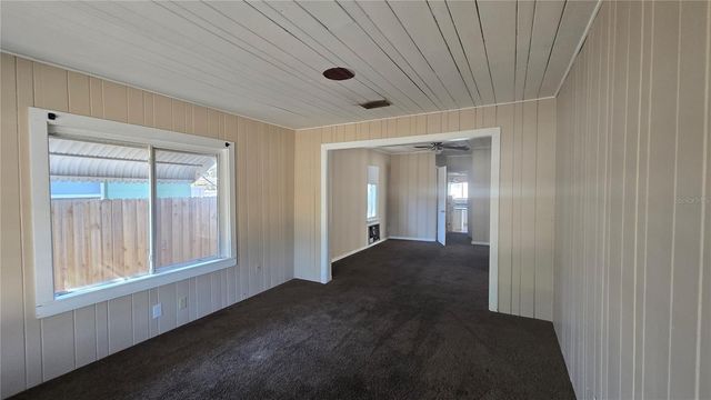 845 50TH AVENUE N, St Petersburg, FL 33703