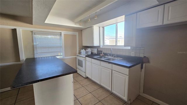 845 50TH AVENUE N, St Petersburg, FL 33703