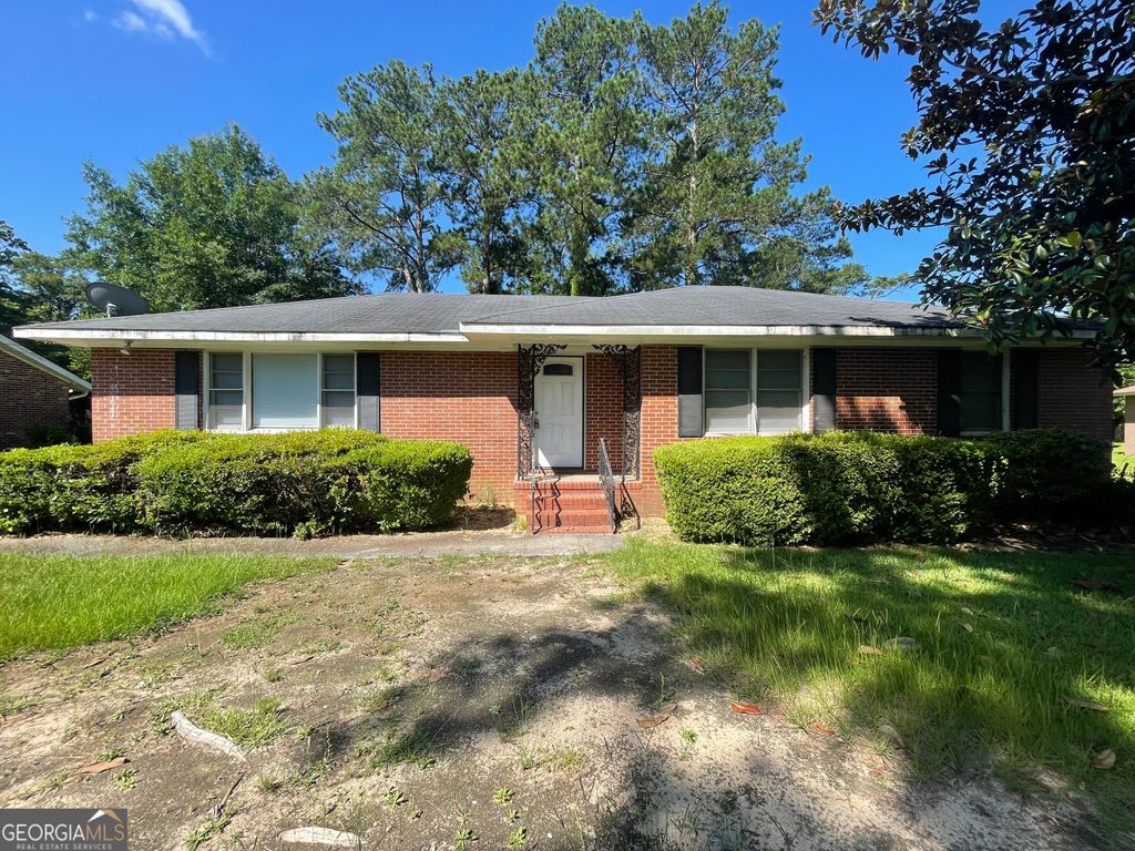 2970 Malibu Drive, Macon, GA 31211