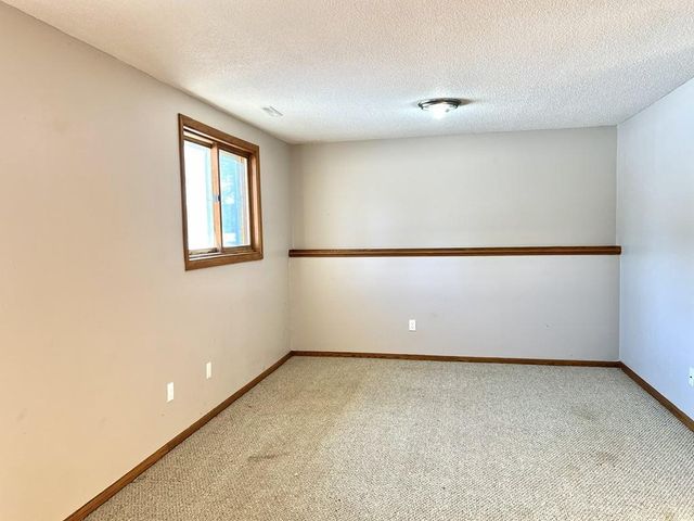 5225 Logan Street SE, Rochester, MN 55904