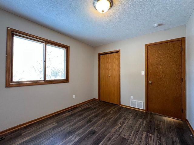 5225 Logan Street SE, Rochester, MN 55904