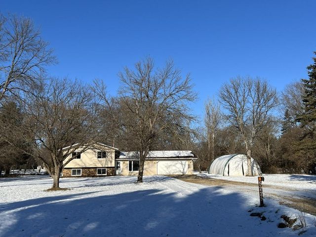 5225 Logan Street SE, Rochester, MN 55904