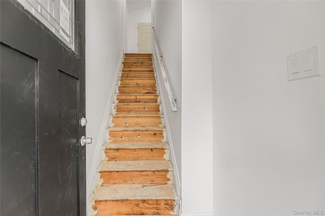 389 Jerome Street, Brooklyn, NY 11207