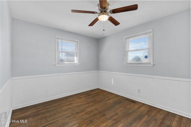 605 Henderson Drive, Jacksonville, NC 28540