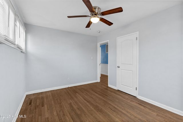 605 Henderson Drive, Jacksonville, NC 28540