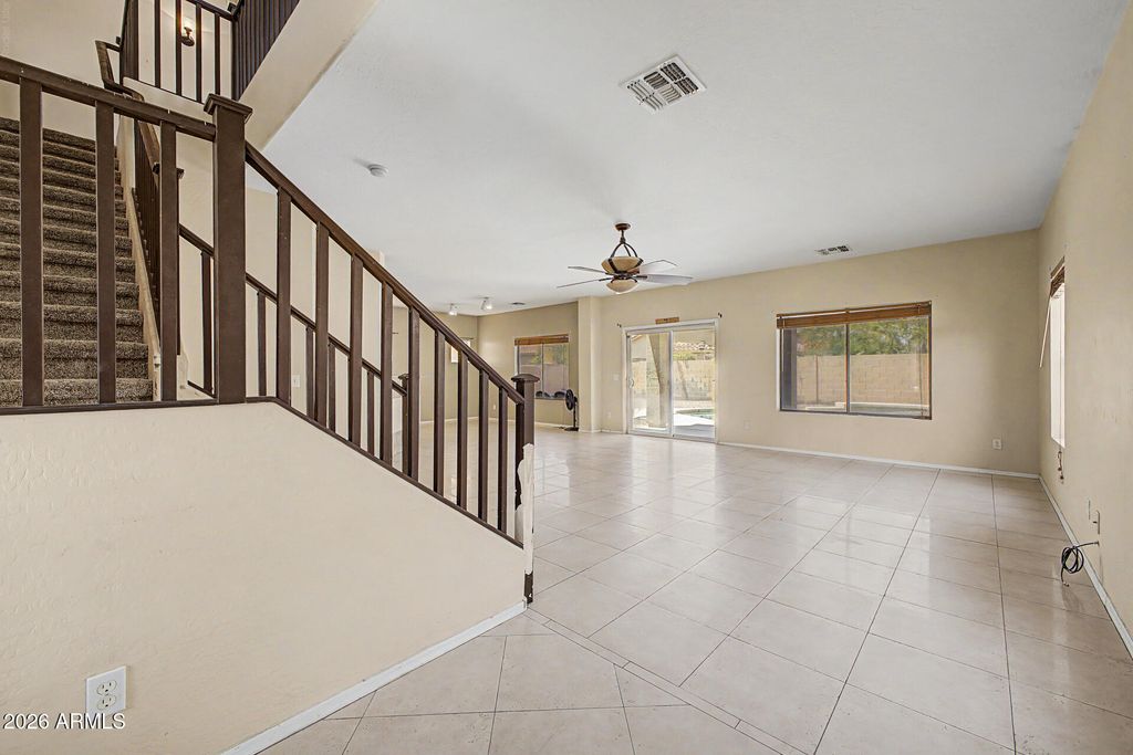 2986 E SILVERBELL Road, San Tan Valley, AZ 85143 — photo 4