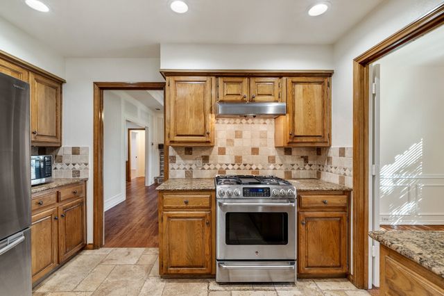 732 Greenway Drive, Coppell, TX 75019
