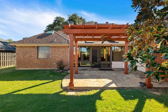 732 Greenway Drive, Coppell, TX 75019