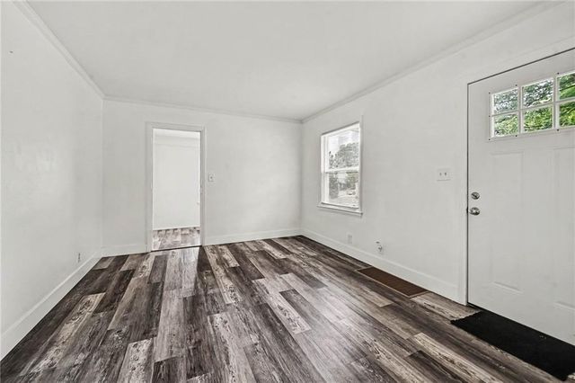 4013 valley Way, Independence, MO 64052