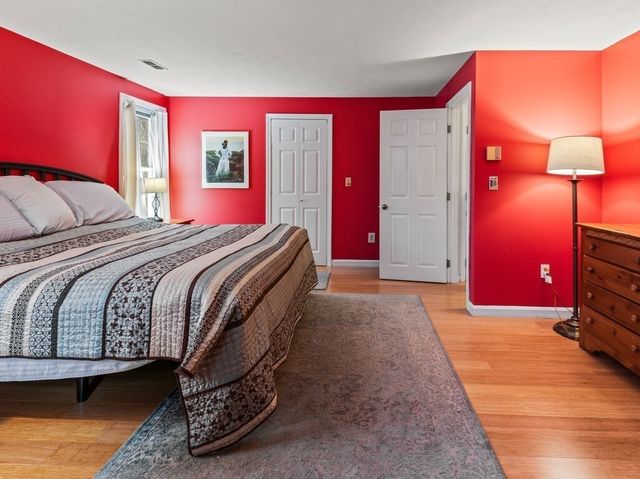 5 Shearson Dr, Shrewsbury, MA 01545