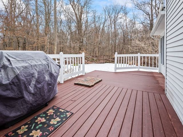 5 Shearson Dr, Shrewsbury, MA 01545