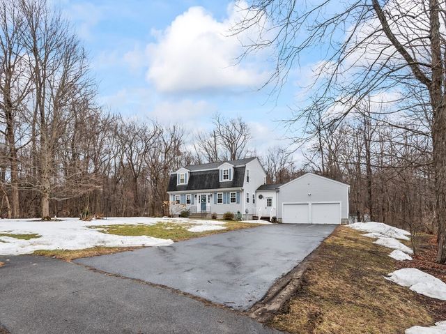 5 Shearson Dr, Shrewsbury, MA 01545