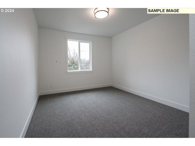 Ne Bell Rd, Newberg, OR 97132