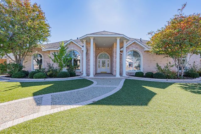 4705 Woodbar Court, Midland, TX 79707