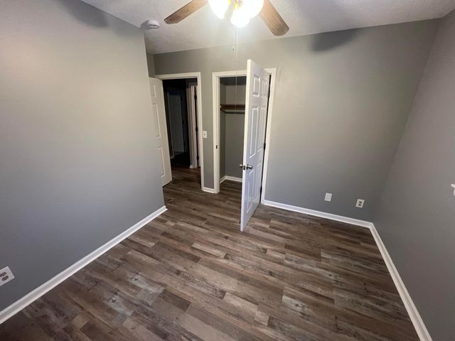 8941 48th Avenue N, New Hope, MN 55428