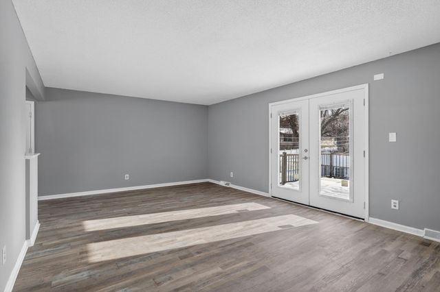 8941 48th Avenue N, New Hope, MN 55428