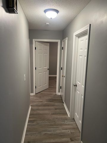 8941 48th Avenue N, New Hope, MN 55428