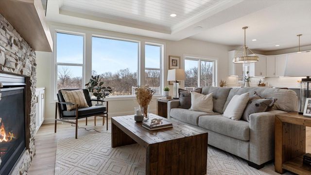 1969 S Lusitano Street, Shakopee, MN 55379