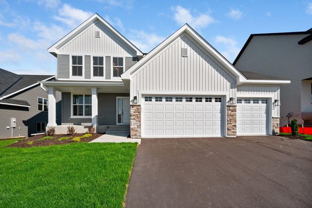 1969 S Lusitano Street, Shakopee, MN 55379