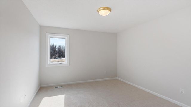 1969 S Lusitano Street, Shakopee, MN 55379