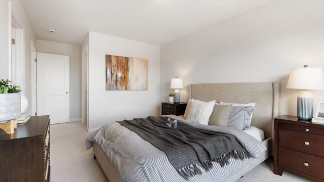 1969 S Lusitano Street, Shakopee, MN 55379