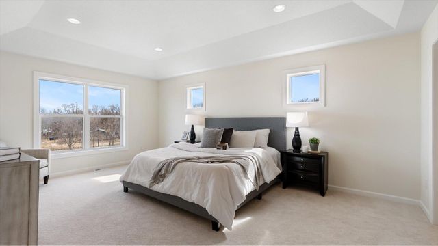 1969 S Lusitano Street, Shakopee, MN 55379