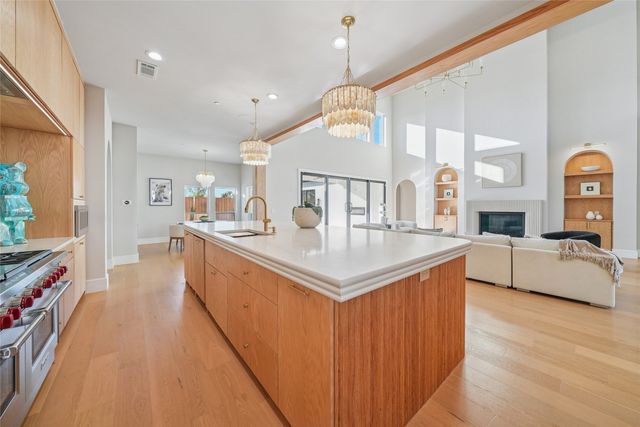 11947 Quincy Lane, Dallas, TX 75230