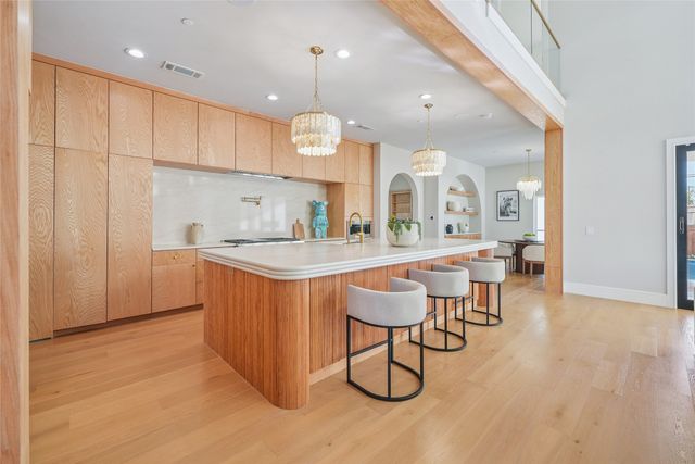 11947 Quincy Lane, Dallas, TX 75230