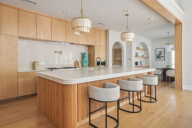 11947 Quincy Lane, Dallas, TX 75230