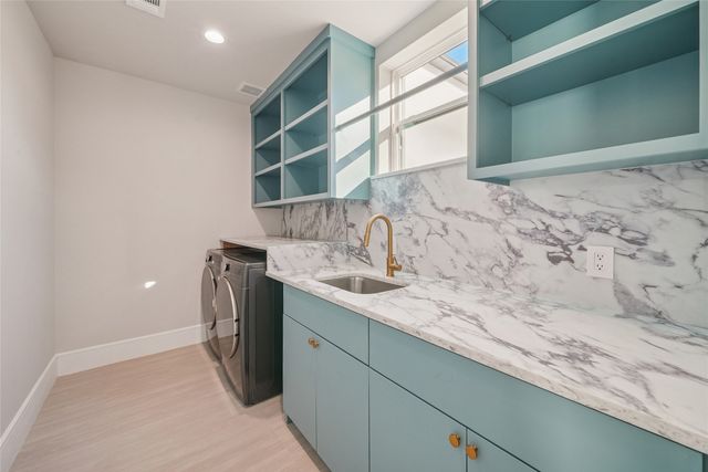 11947 Quincy Lane, Dallas, TX 75230