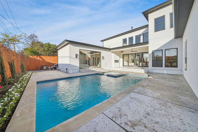 11947 Quincy Lane, Dallas, TX 75230