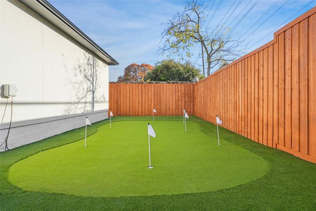 11947 Quincy Lane, Dallas, TX 75230