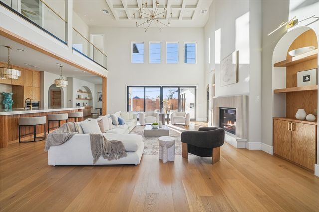 11947 Quincy Lane, Dallas, TX 75230