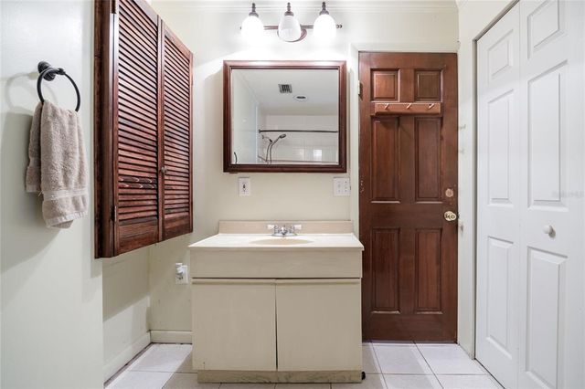 3108 SW 2ND COURT, Gainesville, FL 32601