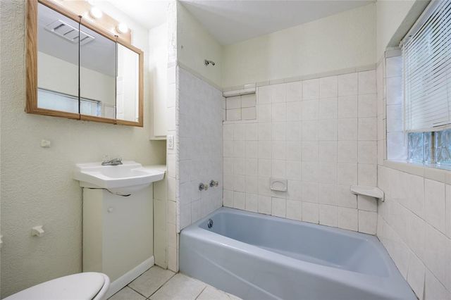 3108 SW 2ND COURT, Gainesville, FL 32601