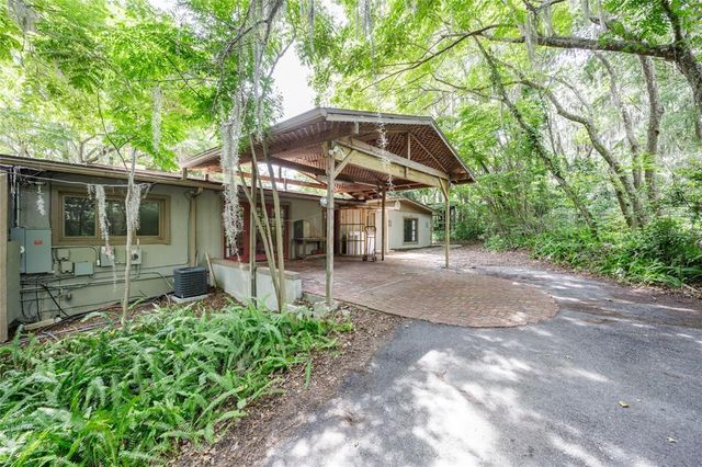 3108 SW 2ND COURT, Gainesville, FL 32601