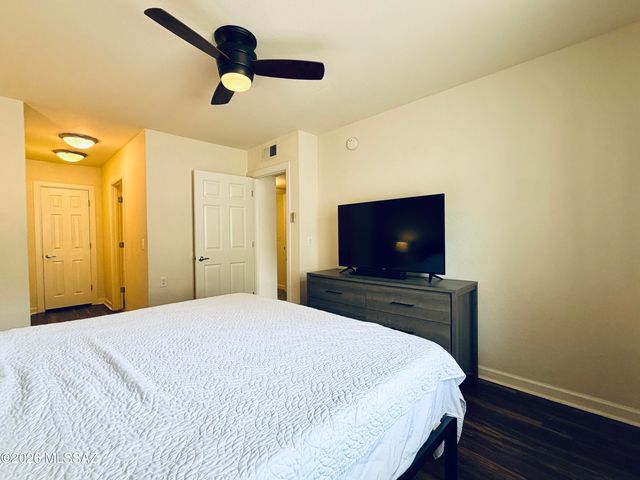 101 S Players Club Dr Apt 25101, Tucson, AZ 85745