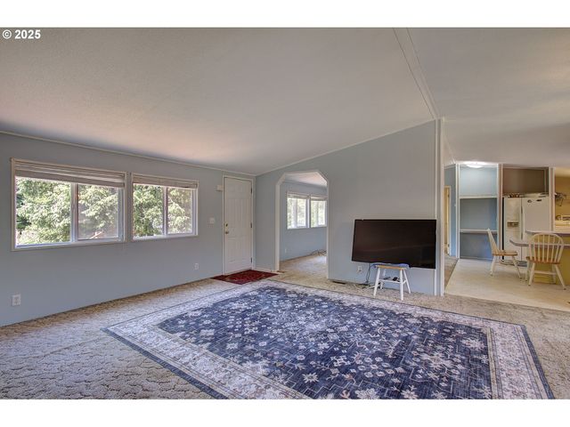 28614 West Ln, Ocean Park, WA 98640