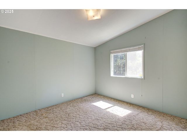 28614 West Ln, Ocean Park, WA 98640