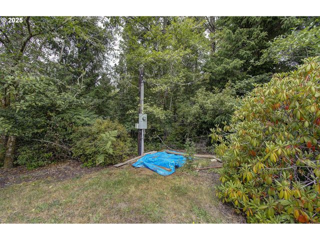 28614 West Ln, Ocean Park, WA 98640