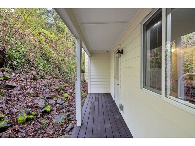 13216 Ne SALMON CREEK Ave, Vancouver, WA 98686