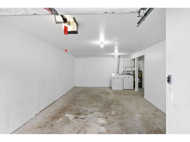 13216 Ne SALMON CREEK Ave, Vancouver, WA 98686