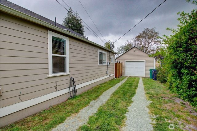 315 N Baker Street, Mount Vernon, WA 98273
