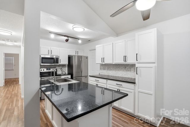 1513 Dendy Lane, Pineville, NC 28134