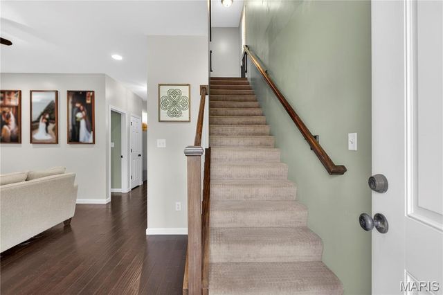 3221 Camp Street, St Charles, MO 63301